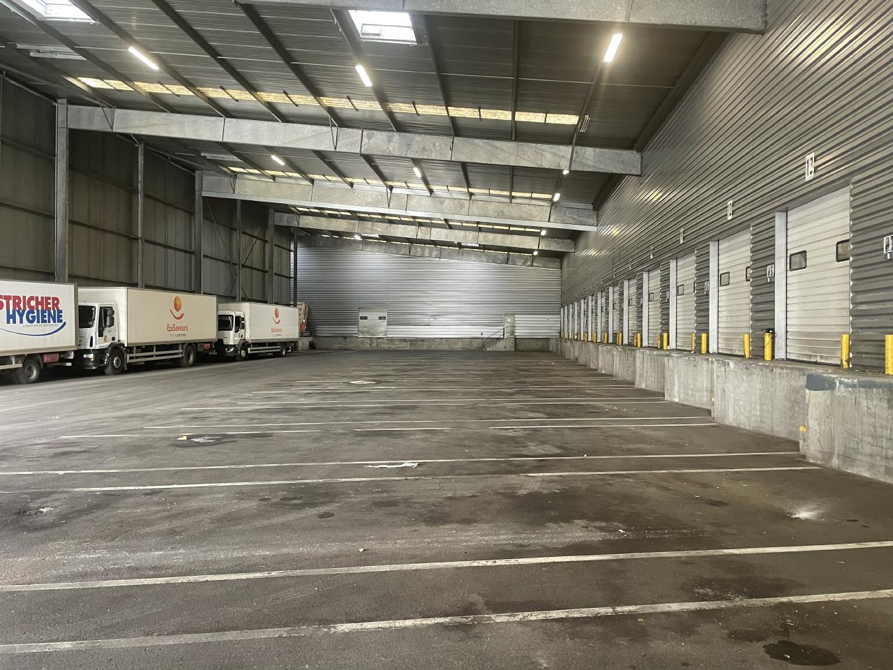 Entrepôt classe c Noeux-les-Mines 15000m² Vente entrepôt classe c Noeux-les-Mines Pas-de-Calais OVLOG2207287 1